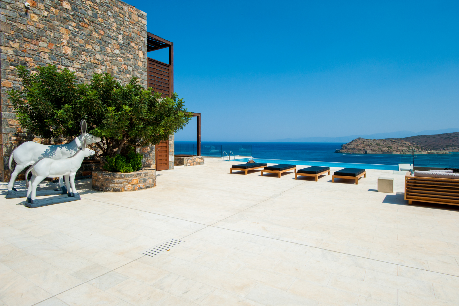 villa-img1